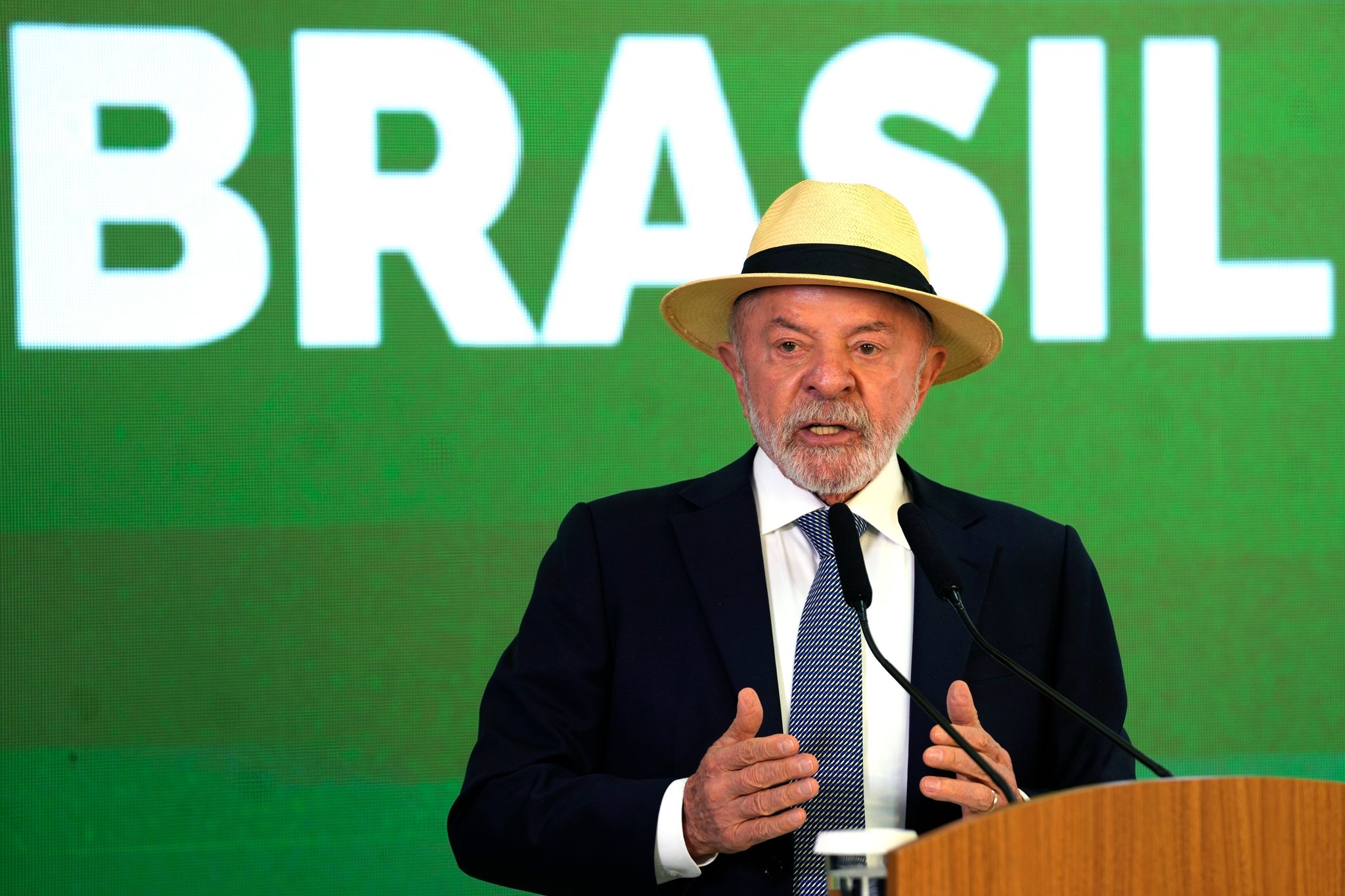 © Foto: Eraldo Peres/AP/dpa